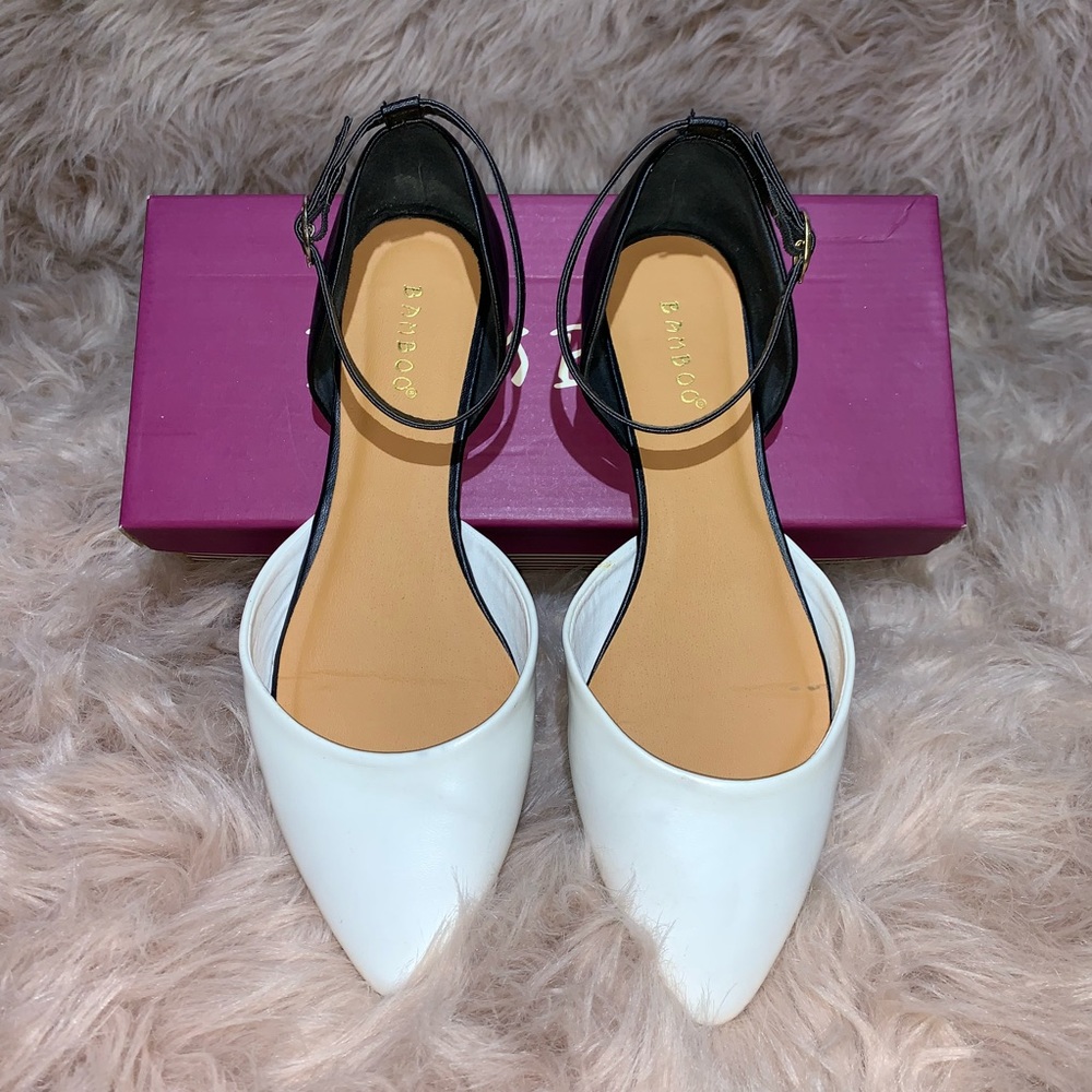 🌱 Vegan Friendly Black and White flats